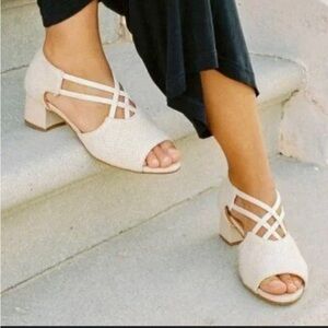 Anthropologie Shoes Women’s 36 Naguisa Yerma Natural Linen Peep Toe Sandals Heel